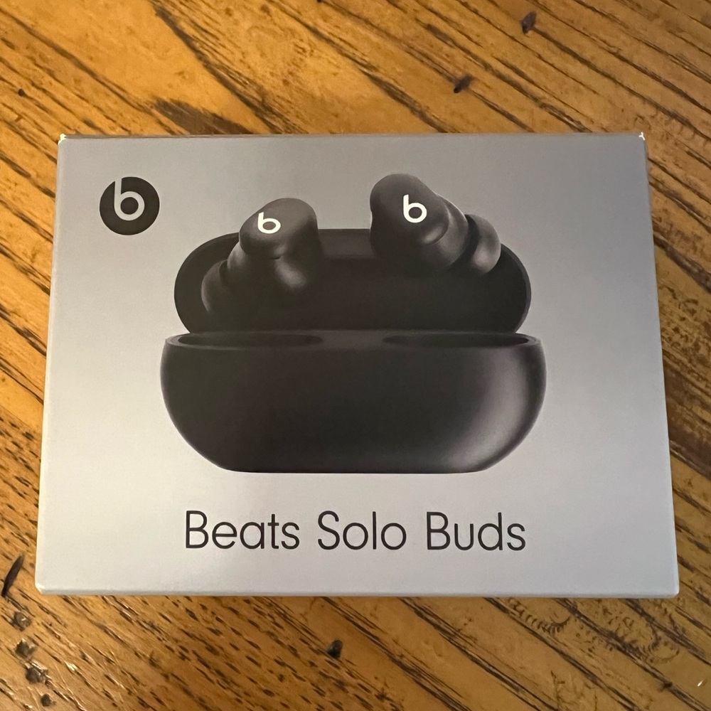 Beats Solo Buds - Black Open Box Never Used NEW